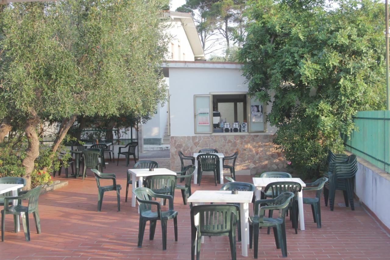 Albergo 2 Pini Роді-Гарганіко Екстер'єр фото