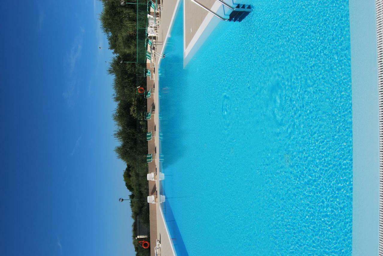 Albergo 2 Pini Роді-Гарганіко Екстер'єр фото